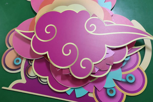 廣告雕刻機(jī)切割的展板展示 廣告雕刻機(jī)切割的展板展示